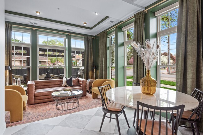 Photo - 1000 Main Street Apartments