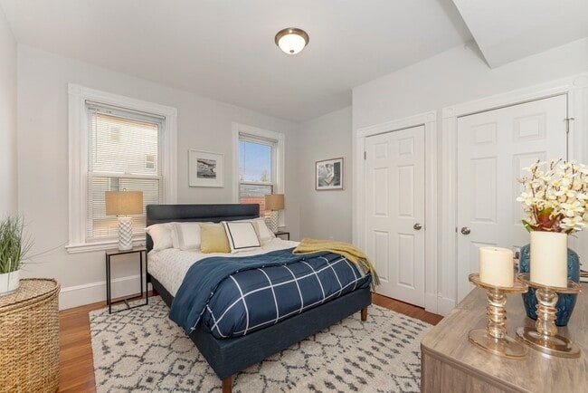 Photo - 188 Boylston St Unit 3