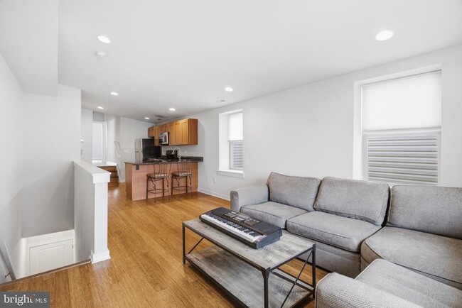 1418 Christian St Unit 3