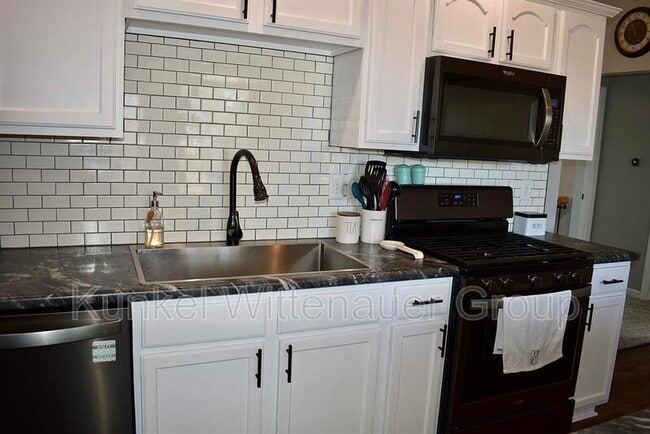 Photo - 1538 Manchester Dr