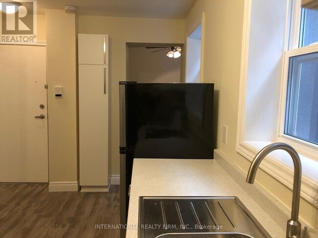 Photo - 276 George St Unit 2