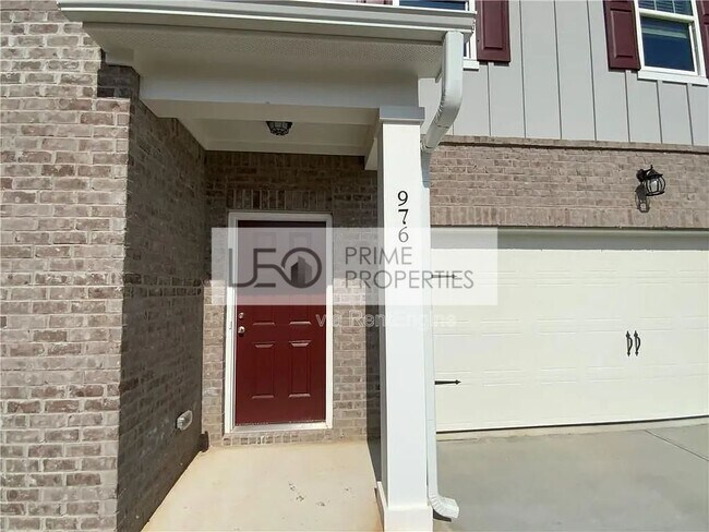 Photo - 976 Feldman Chase