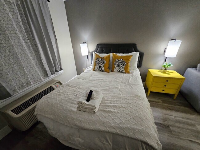 Photo - 2700 Gracy Farms Ln Unidad 3239