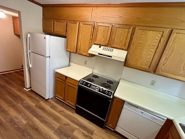 Photo - Conveniently Located Townhouse!