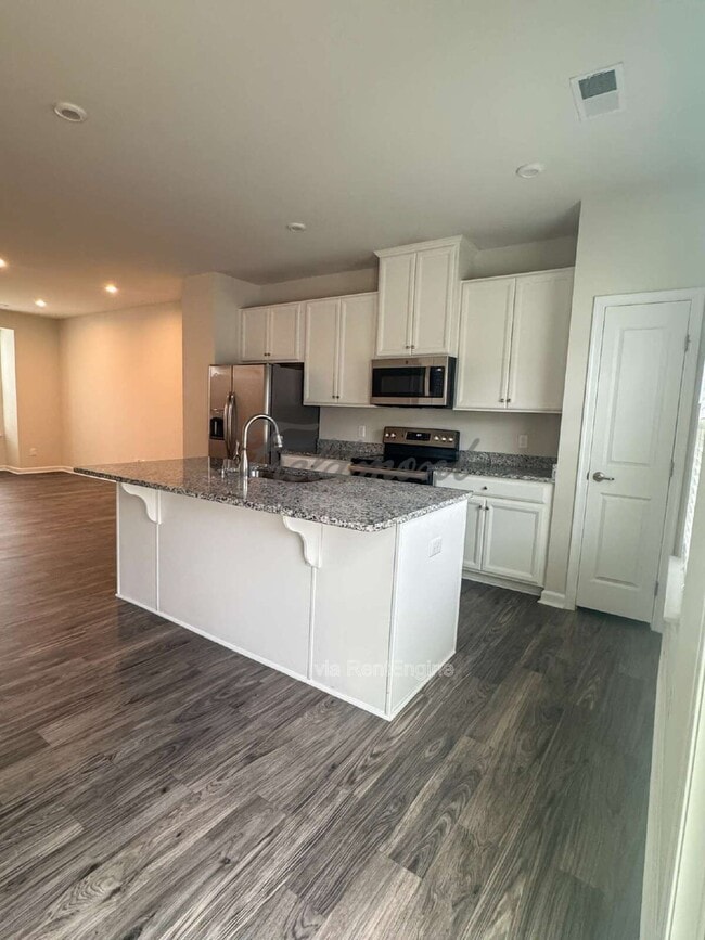 Photo - 574 Preakness Run