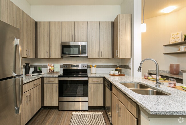3BR, 2BA - 1,354SF