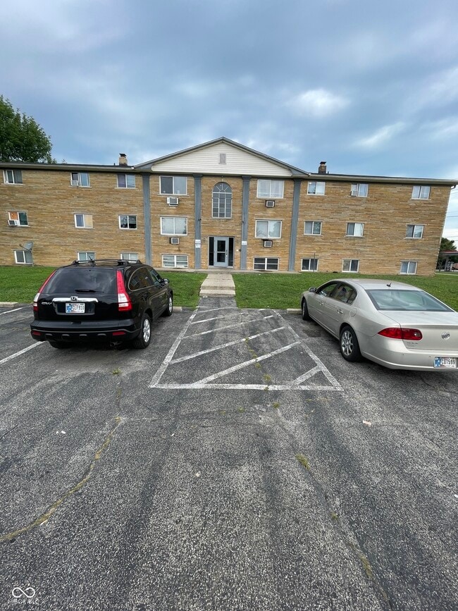 Building Photo - 7944 E 49th St Unit A4