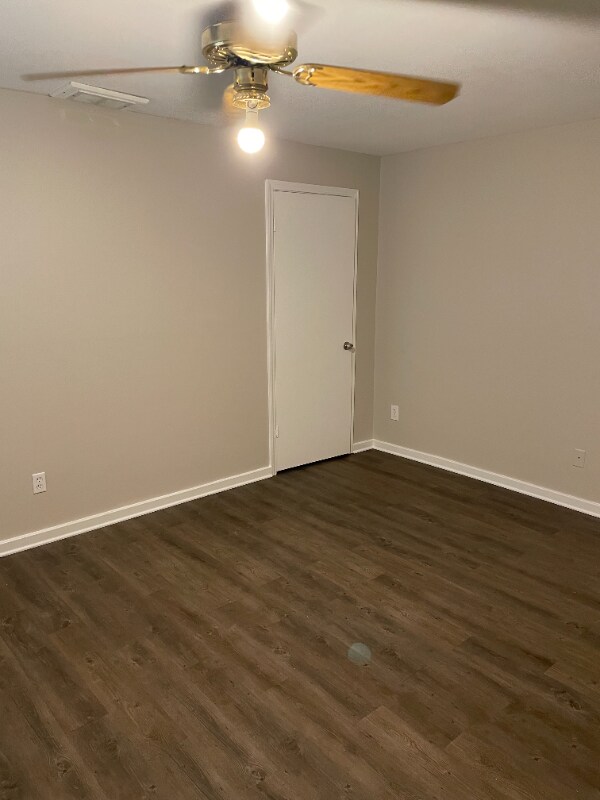 Photo - 3230 Meadowlark Ln NW