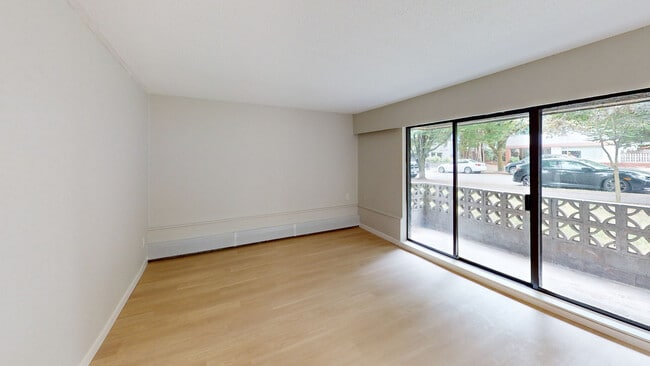 Photo - Cartier Street