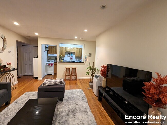 Photo - 34 Gardner St Unit 1