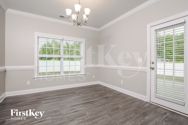 Photo - 157 Ramsgate Dr