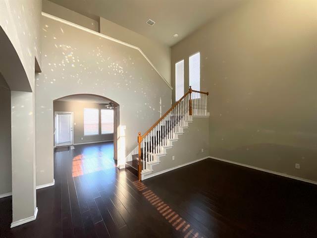 3102 Red Oak Dr