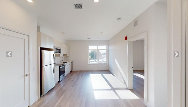 Building Photo - 959 Dorchester Ave Unit 304