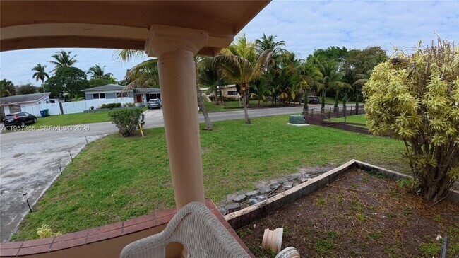 Photo - 14931 NE 7th Ct