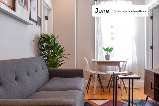 Photo - Room in Shared 3 bed/1 bath home Unidad C