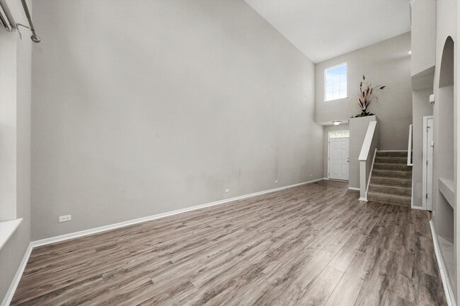 Photo - 485 S Jade Ln