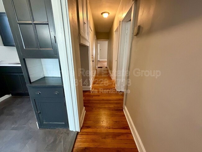 Photo - 3228 Arsenal St
