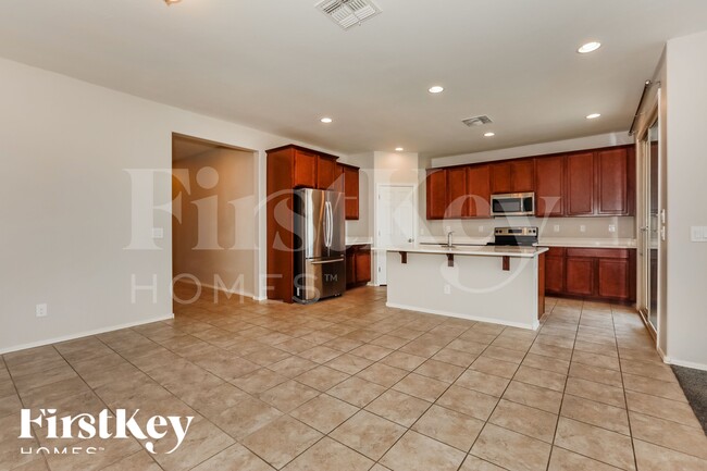 Photo - 7936 E Butte St