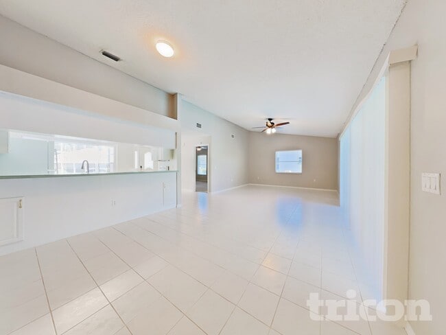 Photo - 7419 Valley Ct