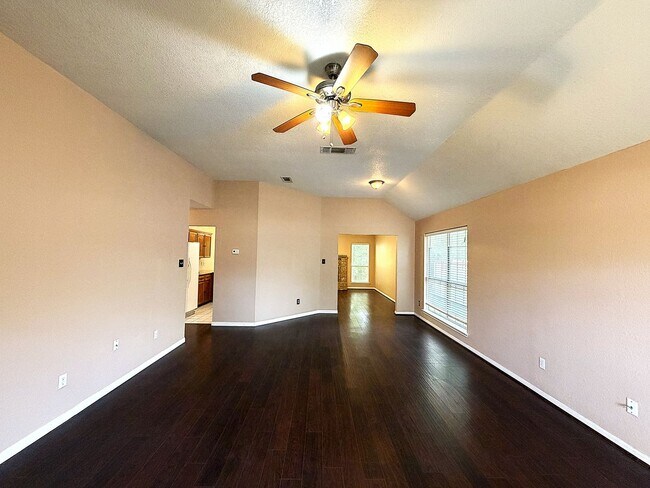 405 Gina Dr