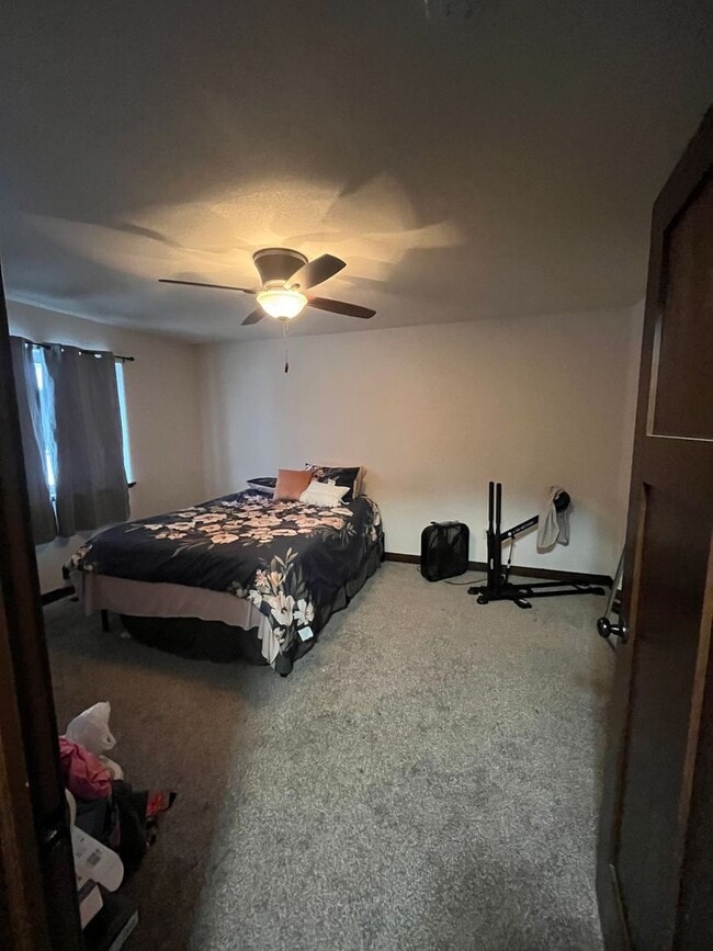 Photo - 4964 Waylon St