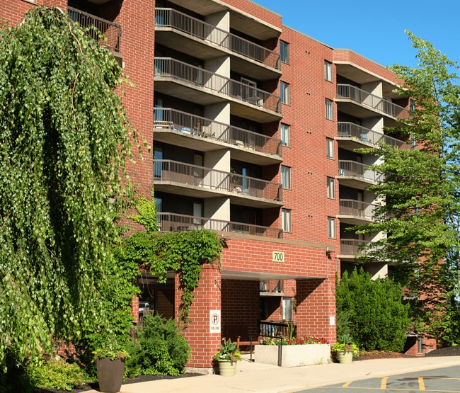 Forest Hill Towers