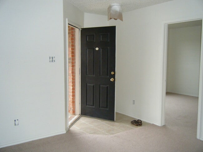 Photo - Beautiful 2 Story 4 Bedroom home in DeSoto