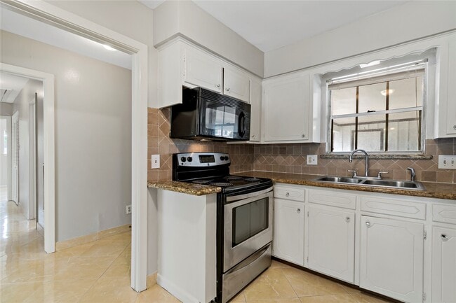 Photo - 1522 Baggett Ln