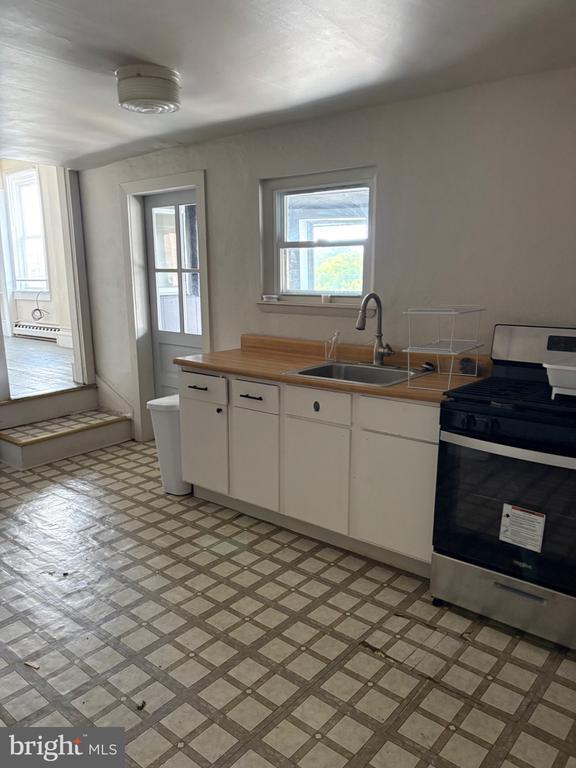 151 W Airy St Unit 2