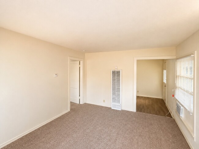 Photo - 300 Delmar Ct Unit 11