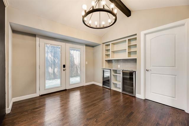 Photo - 2005 Papeete Dr