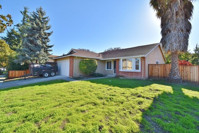 Photo - COMING SOON | $4,090 / 4 BR - GORGEOUS REMODELED PARKMONT HOME IN CENTRAL FREMONT