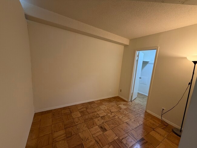 Photo - 5500 Friendship Blvd Unit 825N