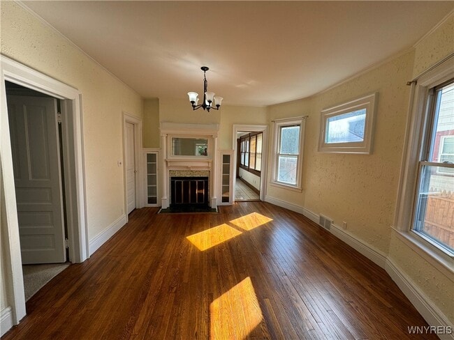 Photo - 401 Parkside Ave