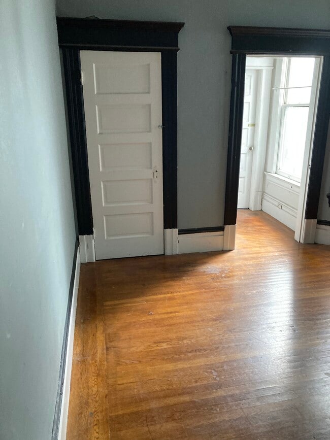 Photo - 433 14th St Unit 2-4