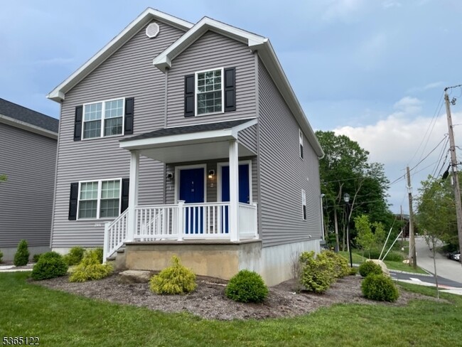 Photo - 29 Lakeside Blvd Apartamento Unidad 2