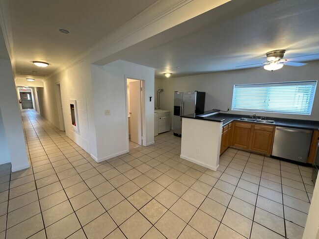 47 E 17th Ave Unit C