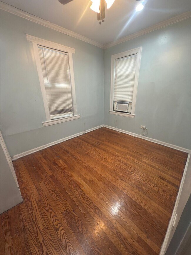 Photo - 6449 N Artesian Ave Unit 2