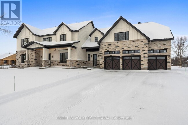 Photo - 432 Ashbee Ct