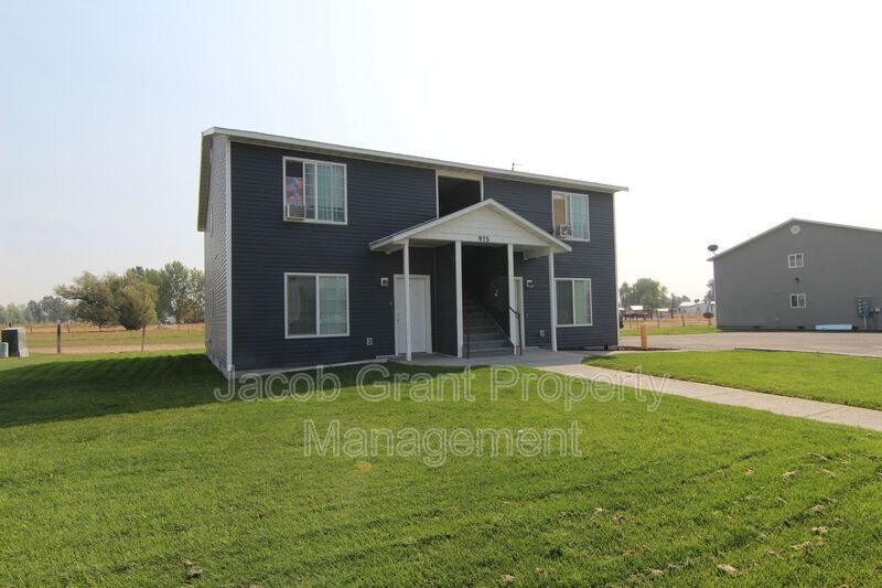 Photo - 975 Eve Dr House