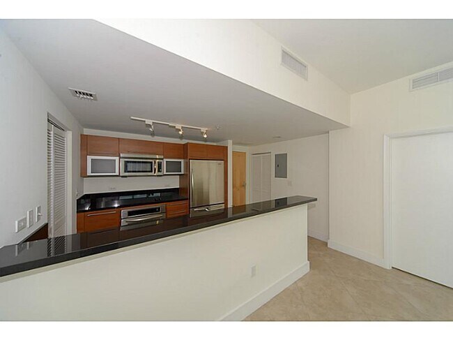 Photo - 253 NE 2nd St Unit 2710