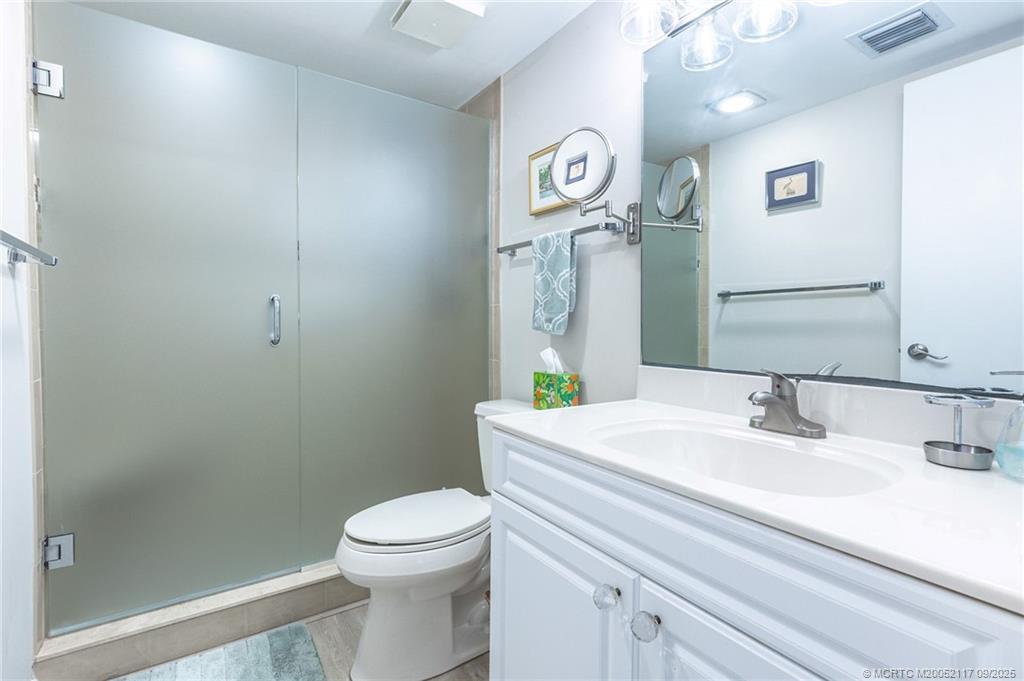 Photo - 5596 NE Gulfstream Way