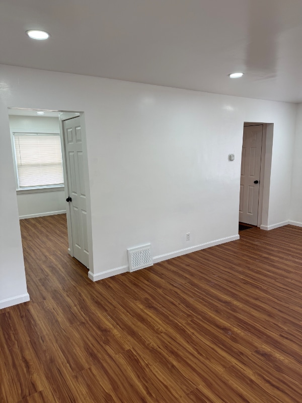 Photo - 17179 Ontario St