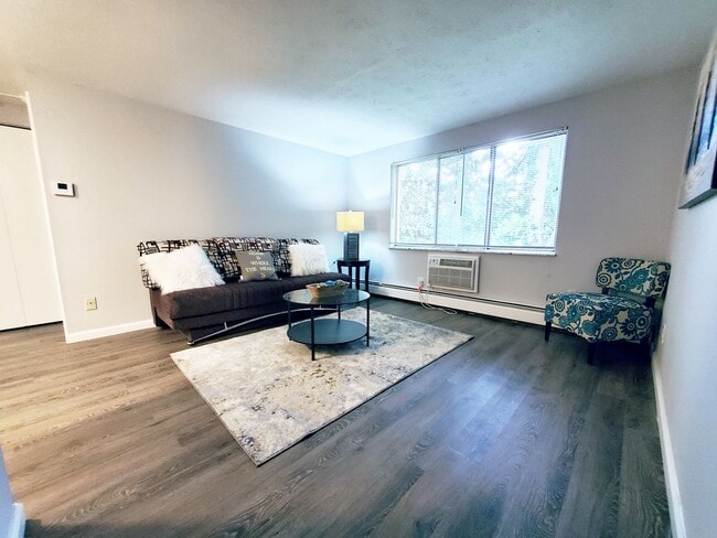 Photo - Smartland Parkwood Manor Apartments