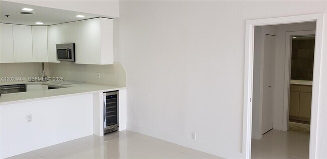 Photo - 201 Crandon Blvd Unit 343