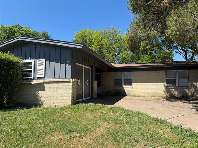 Photo - 2800 W Fuller Ave