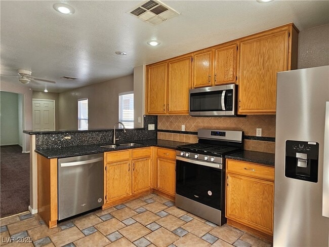 Building Photo - 10130 June Flower Dr Rental