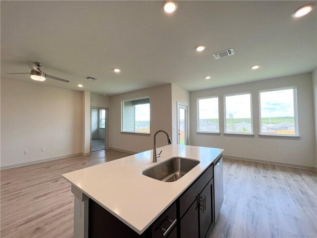 Photo - 10600 Defender Trl