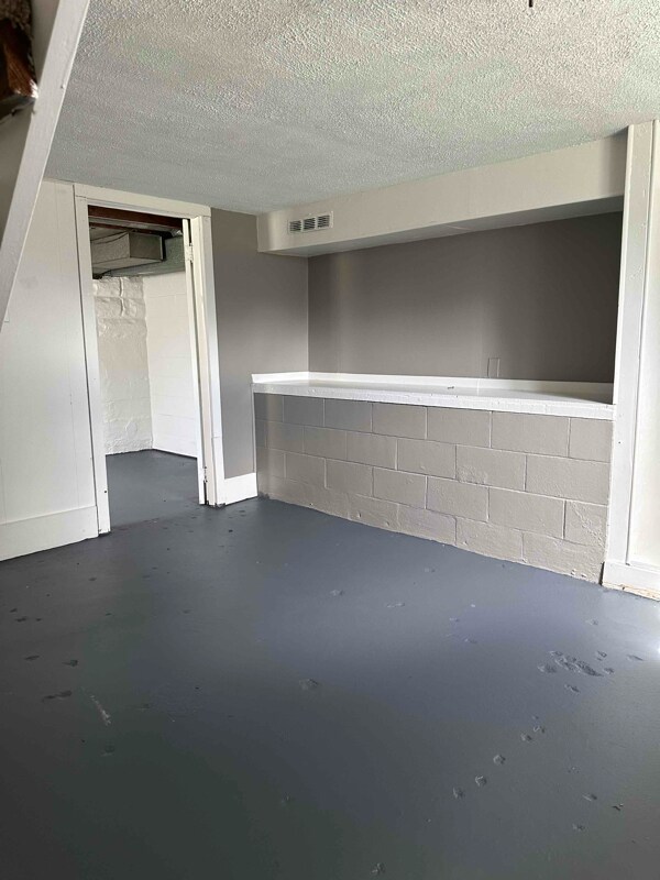 Photo - 211 S Foster St Unit Apt#3