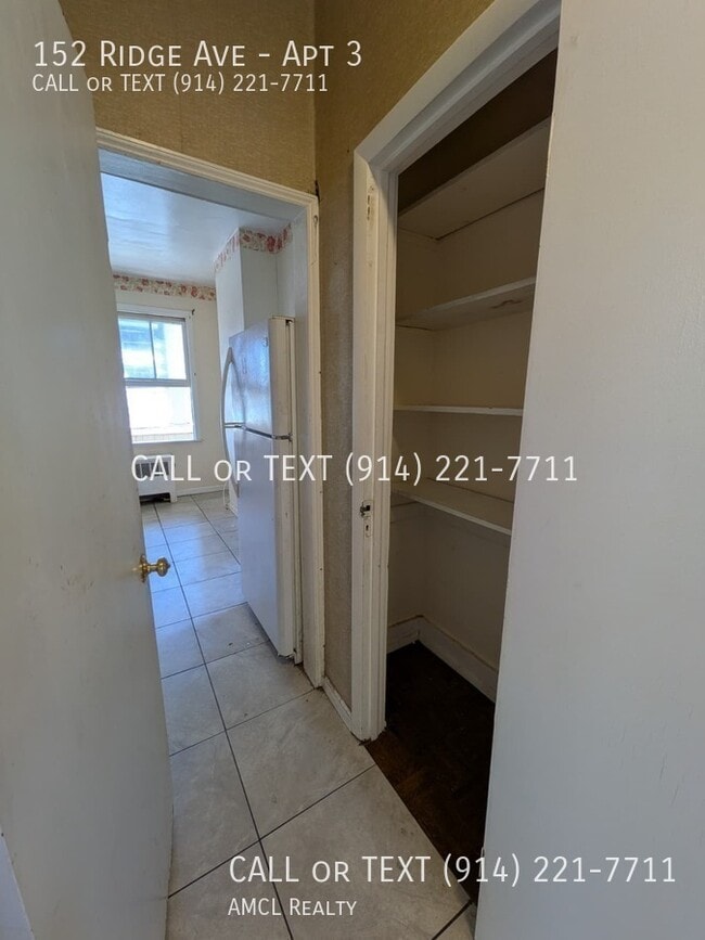 Photo - 152 Ridge Ave Unit Apt 3